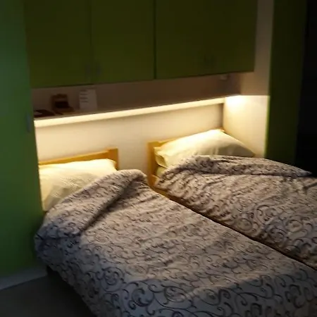 Studio Pod Lipom *